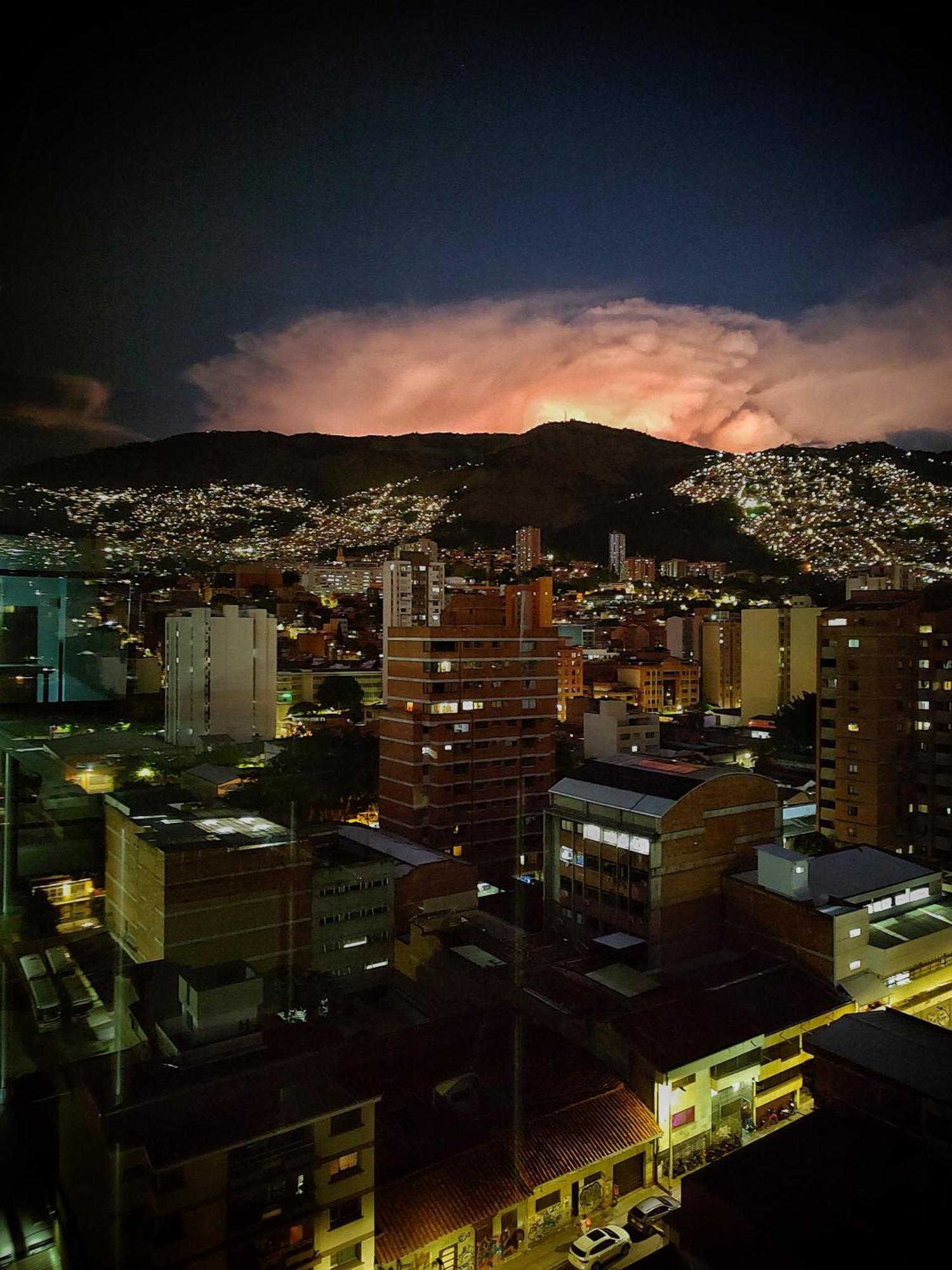 Gran Hotel Medellín Exteriör bild